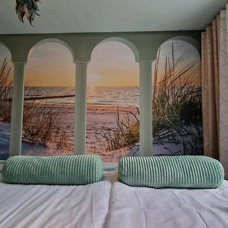 Karena Mit 2 Schlafzimmern