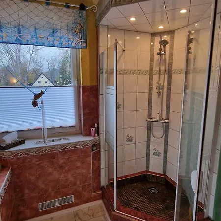 Karena Mit 2 Schlafzimmern *