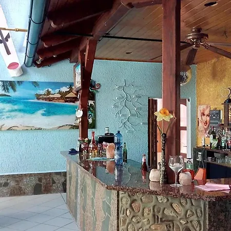 Karena Mit 2 Schlafzimmern * Zeuthen