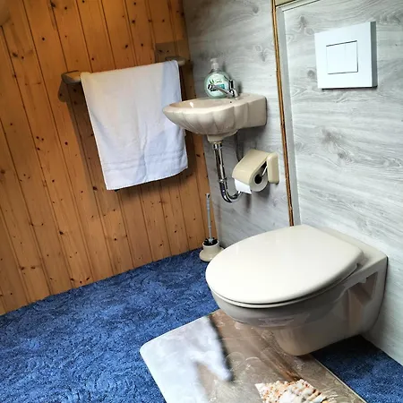 Karena Mit 2 Schlafzimmern *