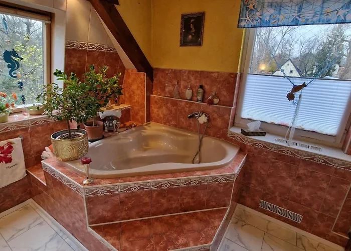 Karena Mit 2 Schlafzimmern *