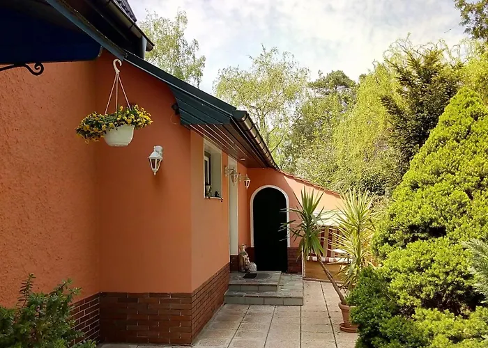 Karena Mit 2 Schlafzimmern Daire *